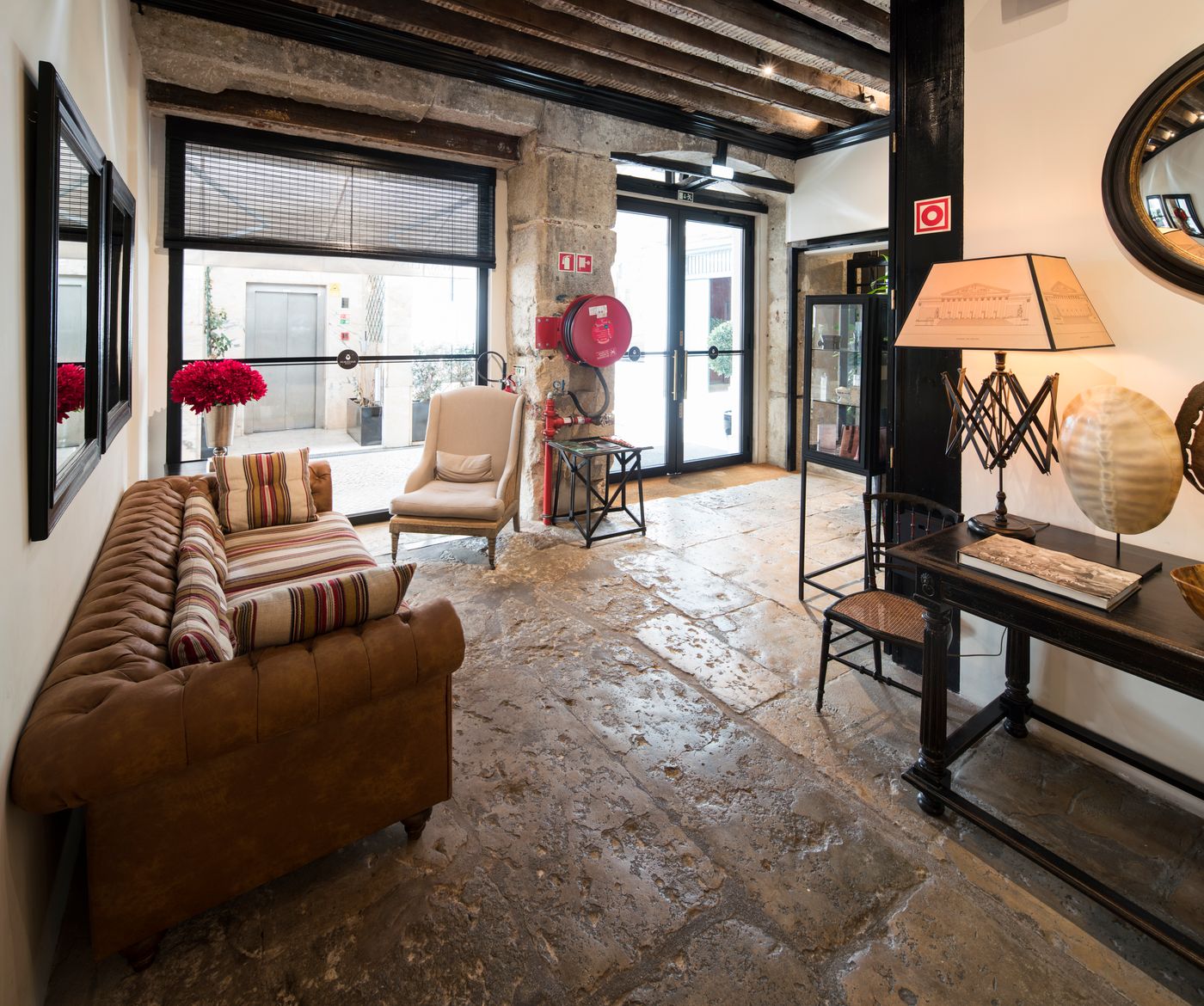 AlmaLusa-Baixa-Chiado-Lobby-5