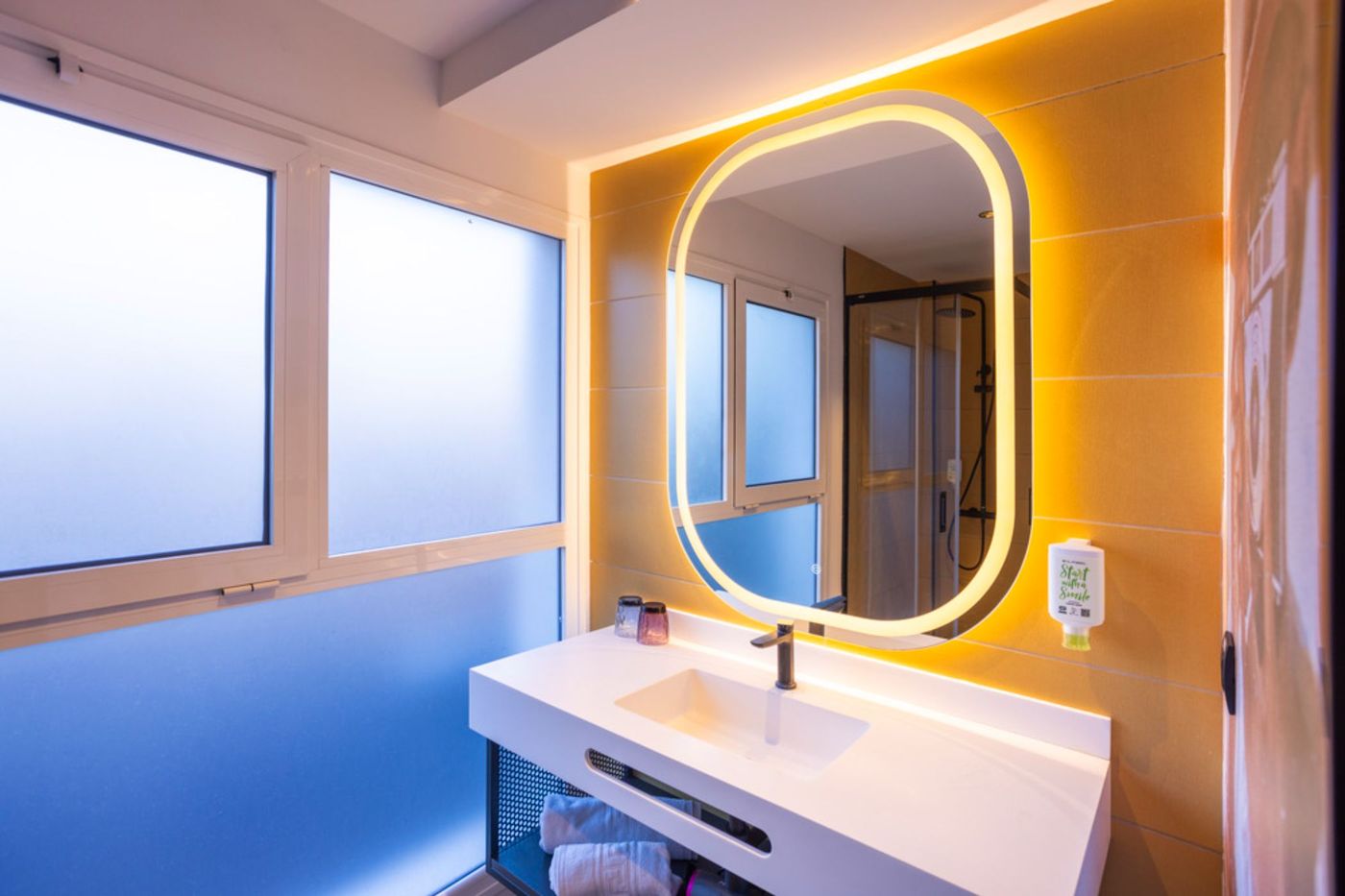 Sholeo-Lodges-Los-Gigantes---Adults-Recommended-Room-44