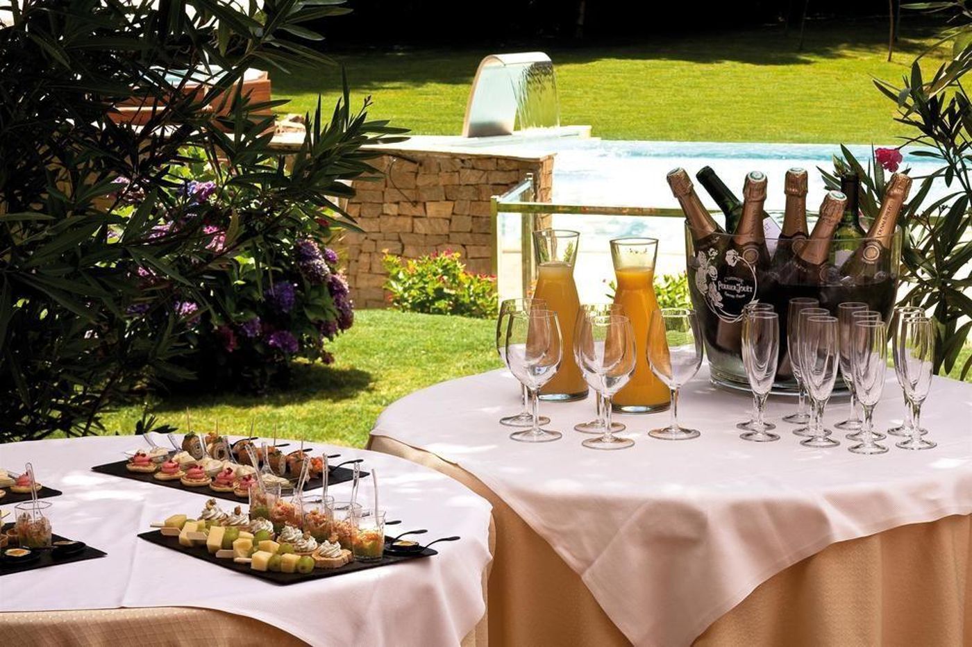 Kyriad Nantes Sud Bouaye Aeroport-France-Bouaye-General view-1