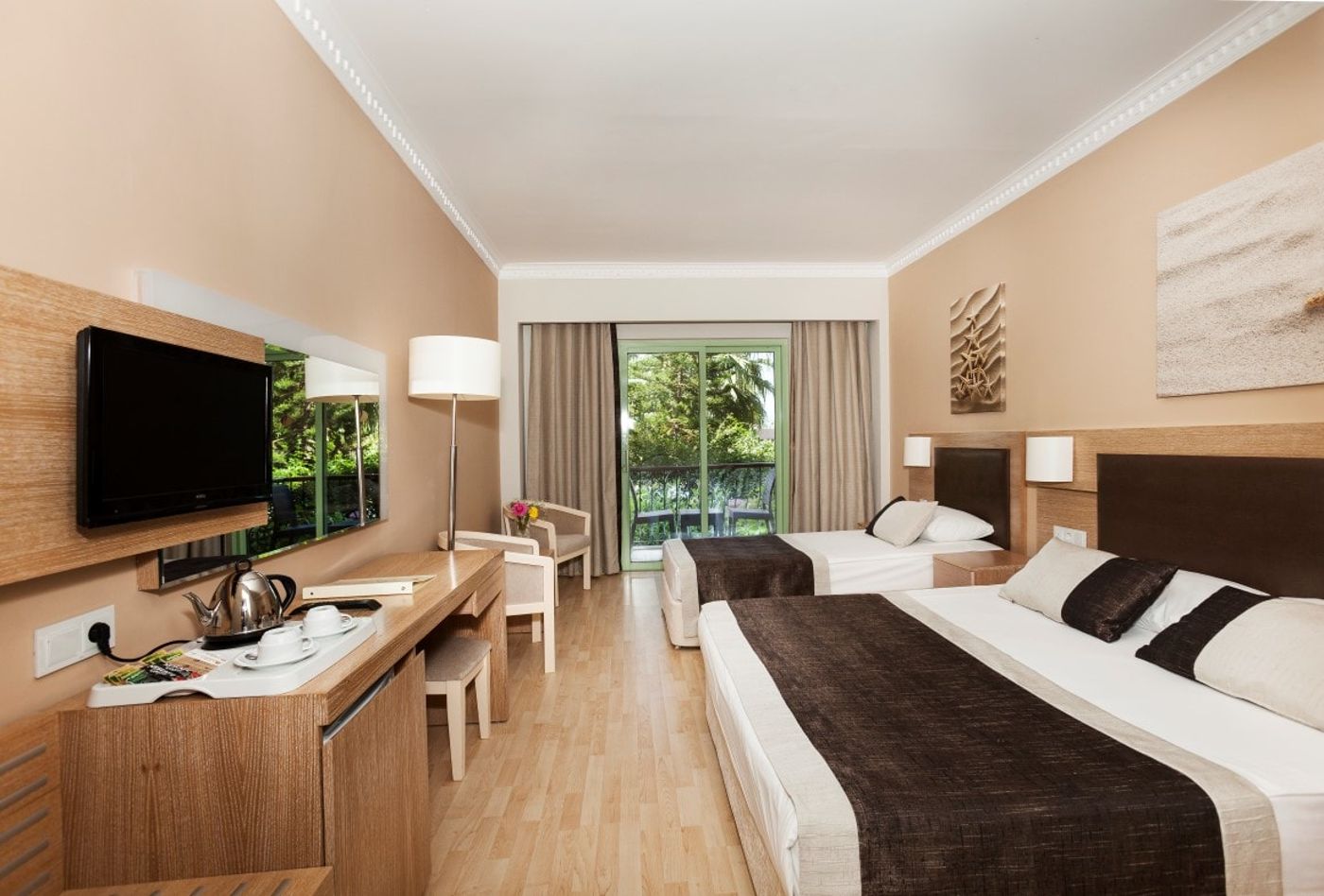 MHoliday Hotels Stone Palace