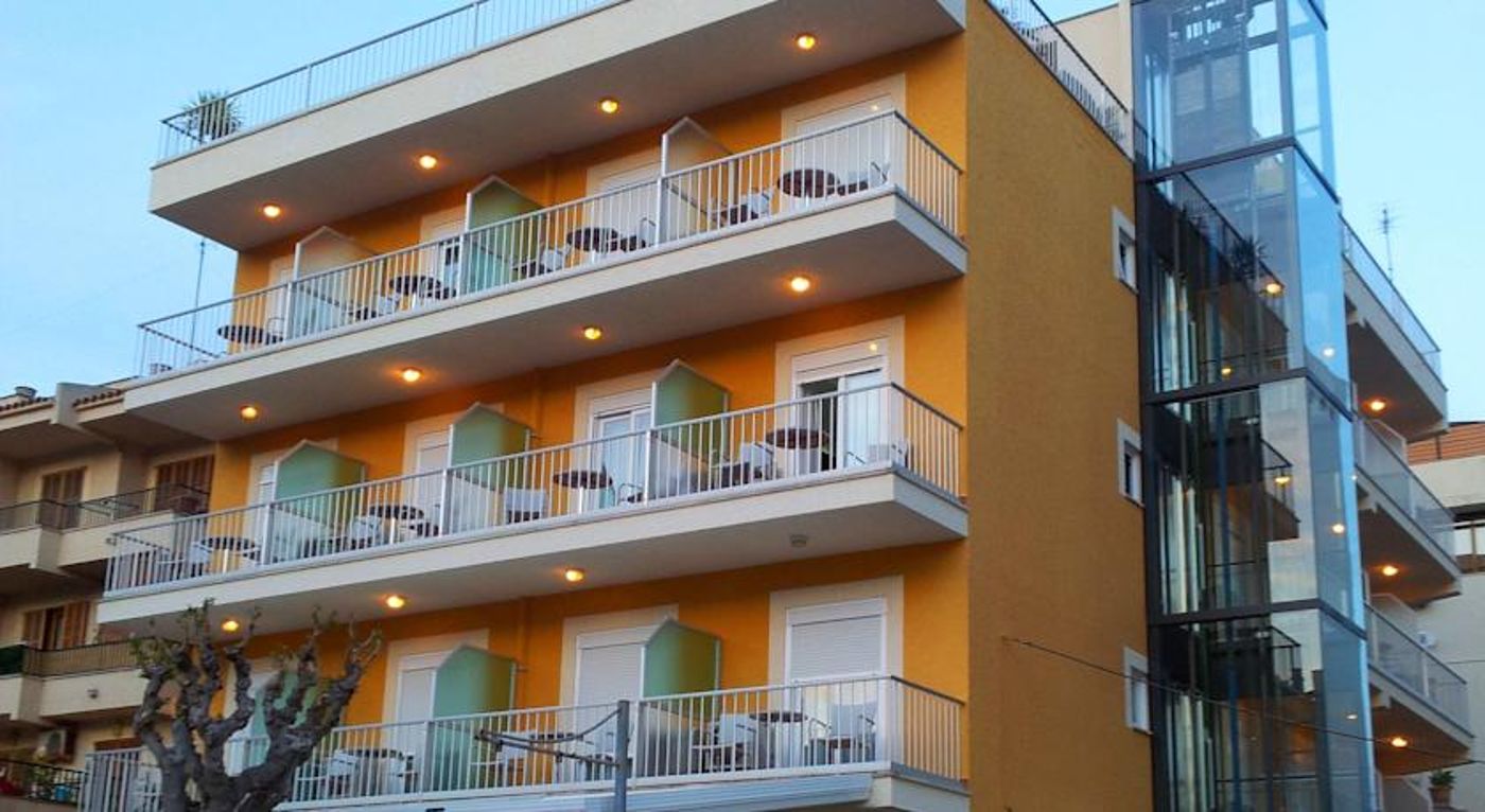 HOSTAL RESIDENCIA DIAMANTE