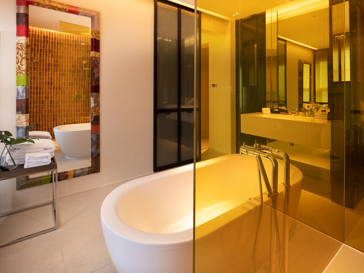 Mode-Sathorn-Room-23