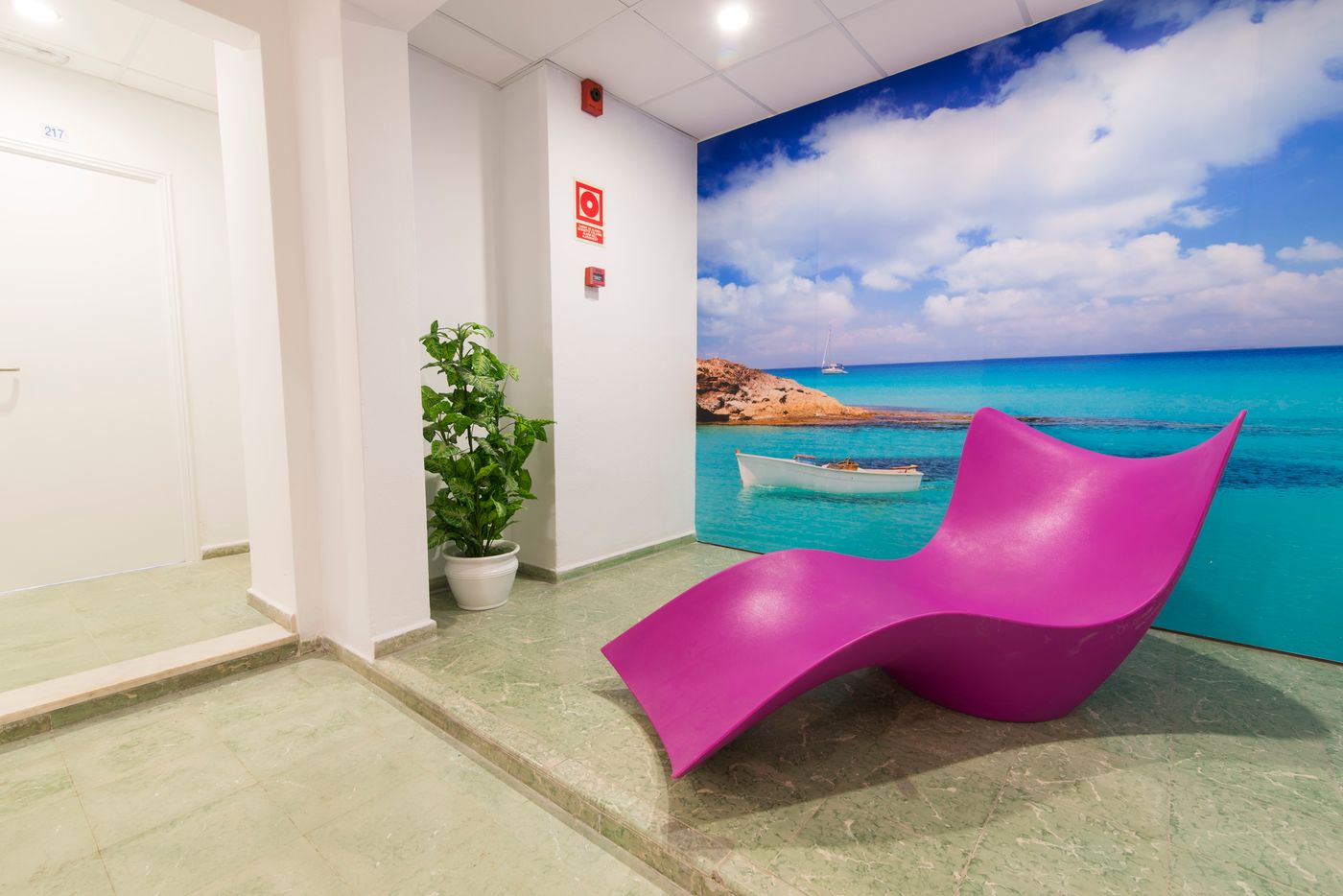 AzuLine-Hotel-S-Anfora---Fleming---Adults-Only-Lobby-31