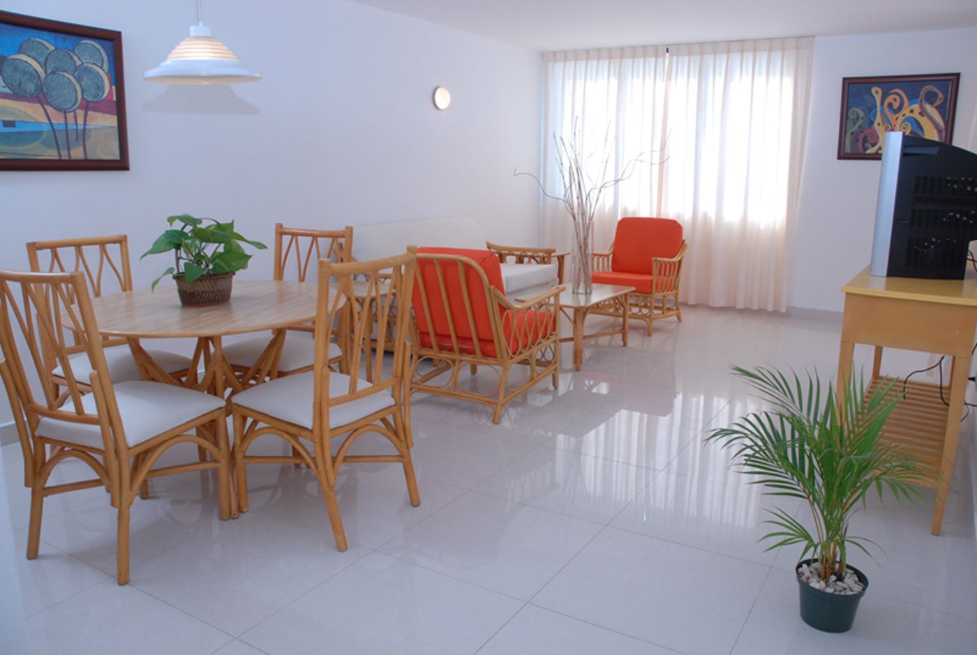 Hotel Beach House Playa Dorada