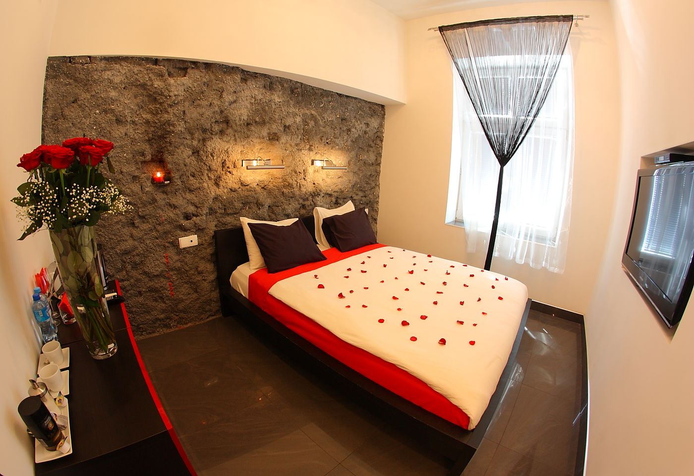 Komorowski-Luxury-Guest-Rooms-Room-4