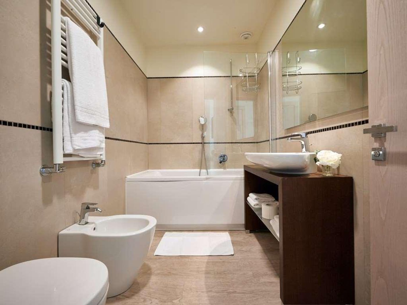 Forte16-Apartments-View---Spa-Room-42