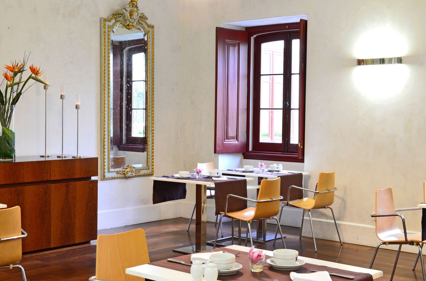 Pousada-Palacio-de-Estoi-Restaurant-32