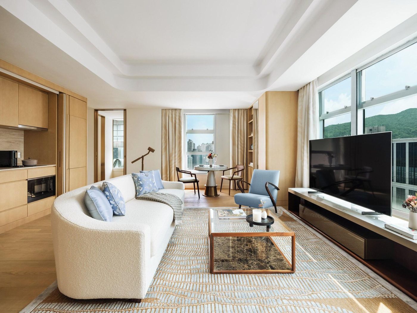 Lanson-Place-Causeway-Bay--Hong-Kong-Room-3