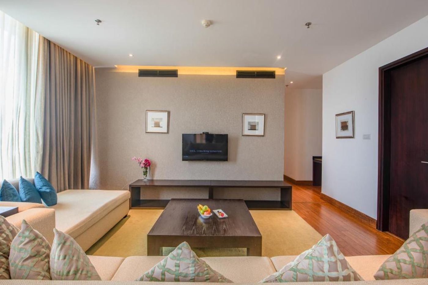 Vivanta-Colombo-Airport-Garden-Room-27