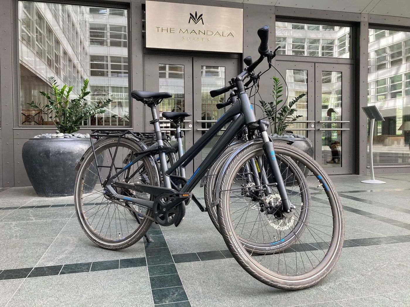 The-Mandala-Suites-Sports-and-Entertainment-34