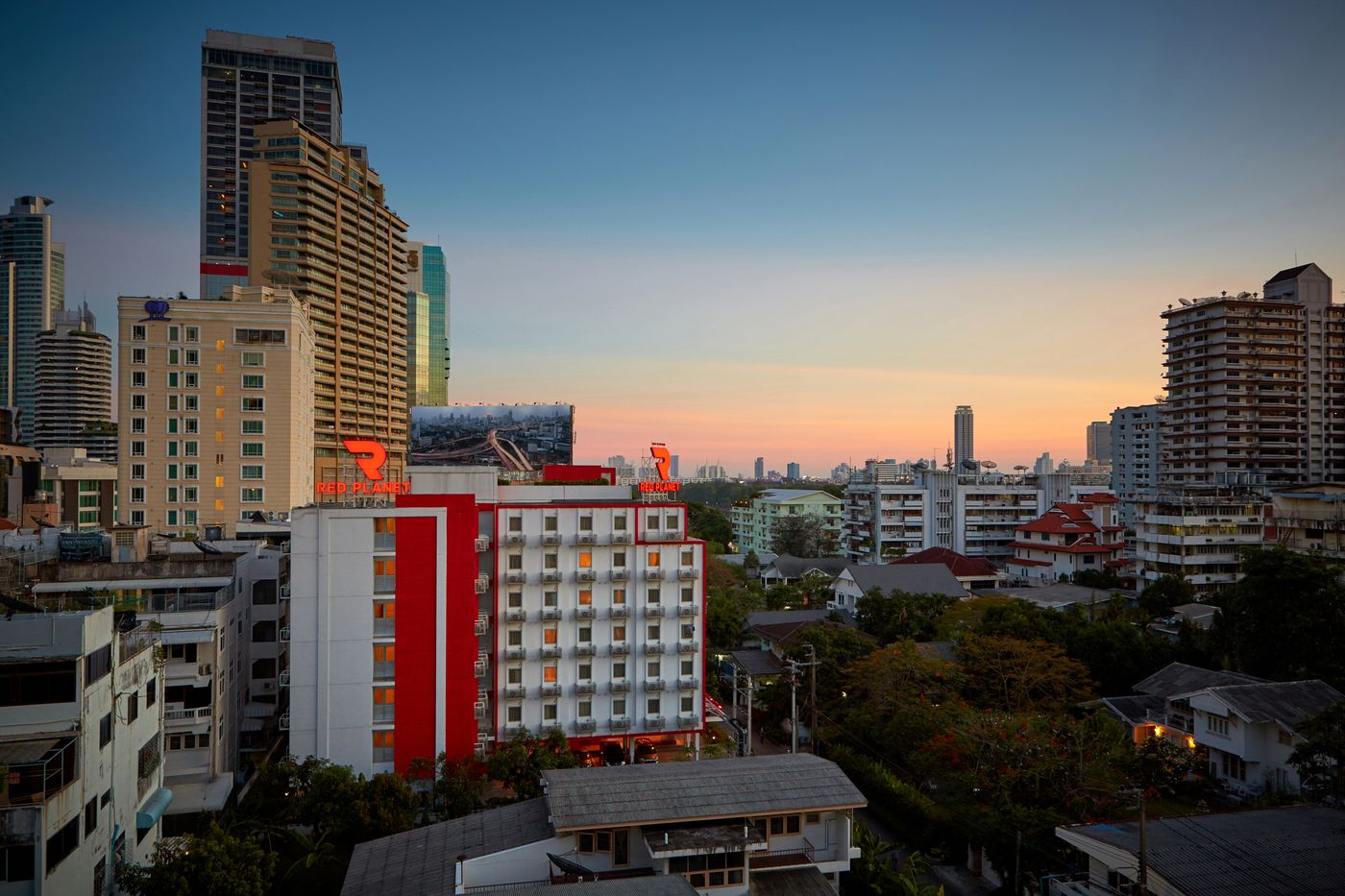 Red Planet Bangkok Asoke-Thailand-Bangkok-General view-4