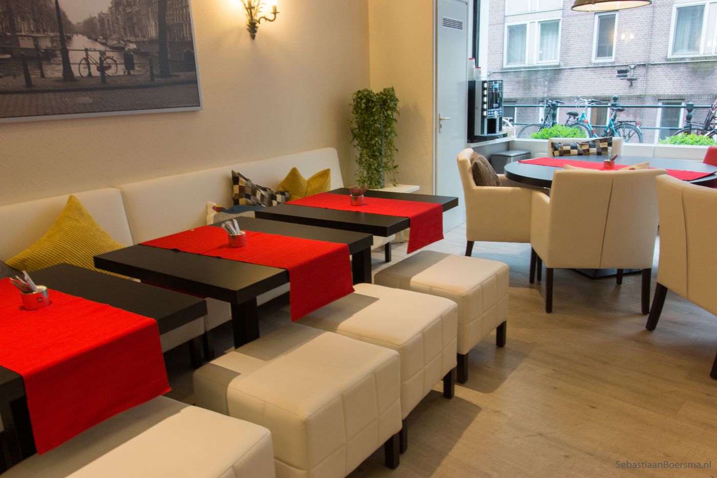 France-Hotel-Lobby-11