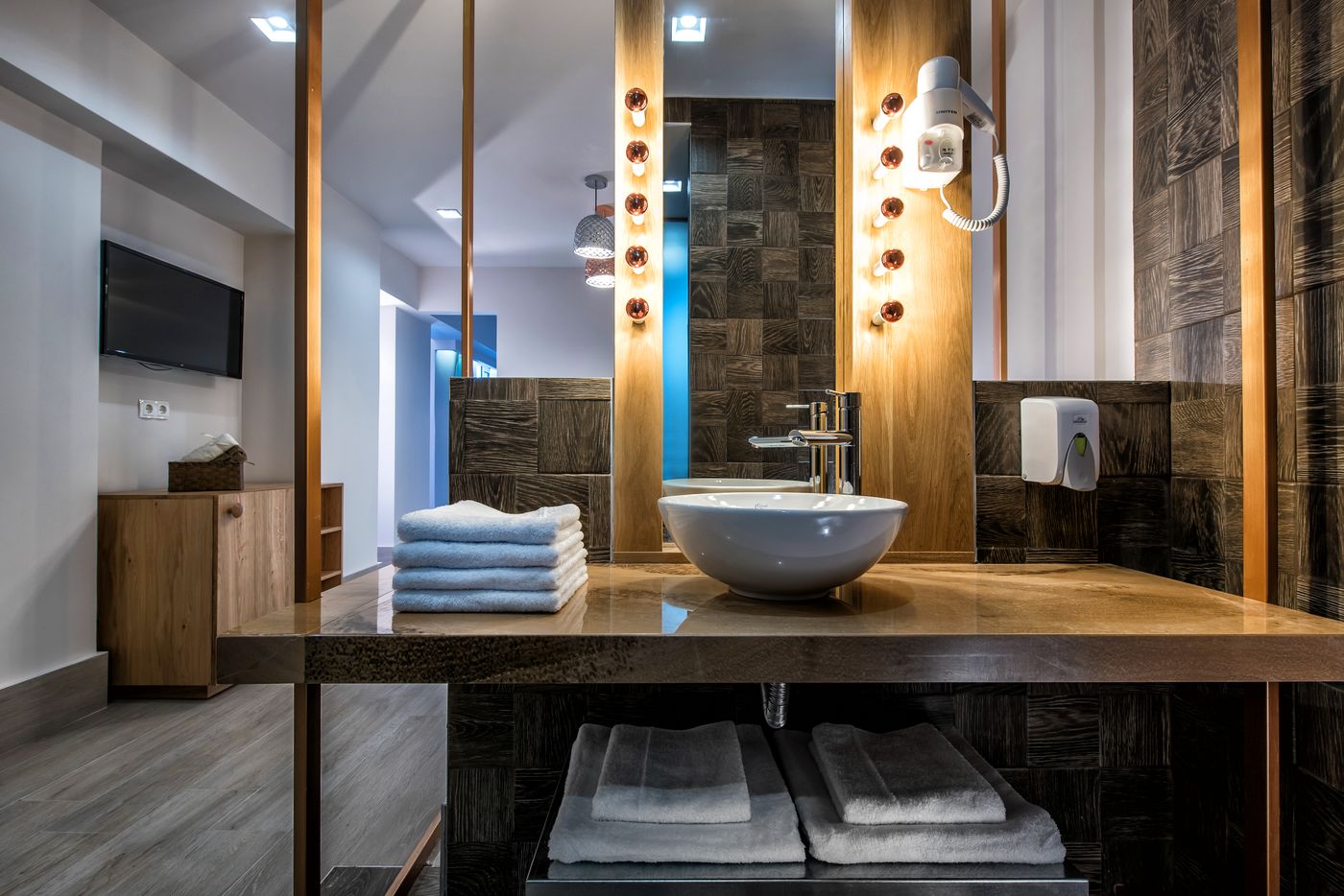 Senses Blue Boutique Hotel