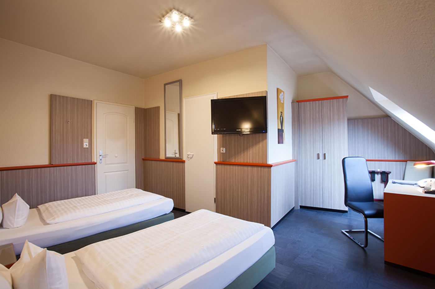 Trip-Inn-Hotel-Ariane-Room-4