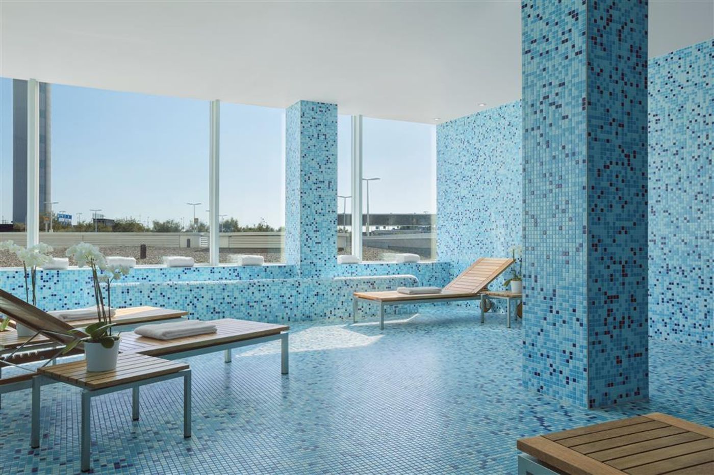 Sheraton-Amsterdam-Airport-Hotel-And-Conference-Center-Sports-and-Entertainment-76