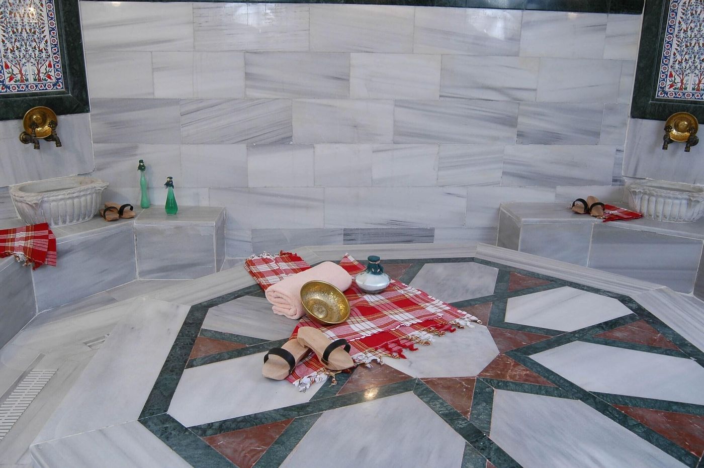 Elite-Hotel-Dragos-Sports-and-Entertainment-21