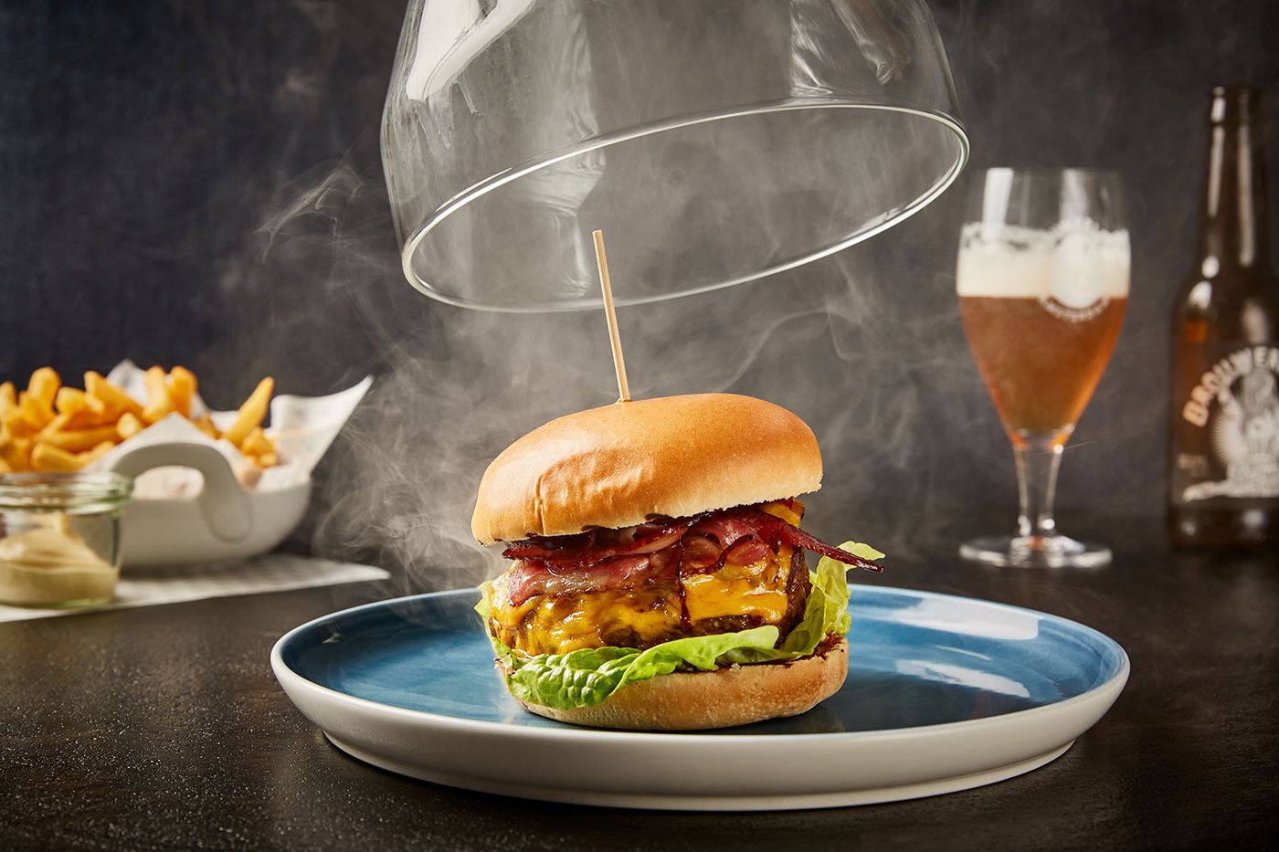 Van-der-Valk-Hotel-Amsterdam---Amstel-Bar-33