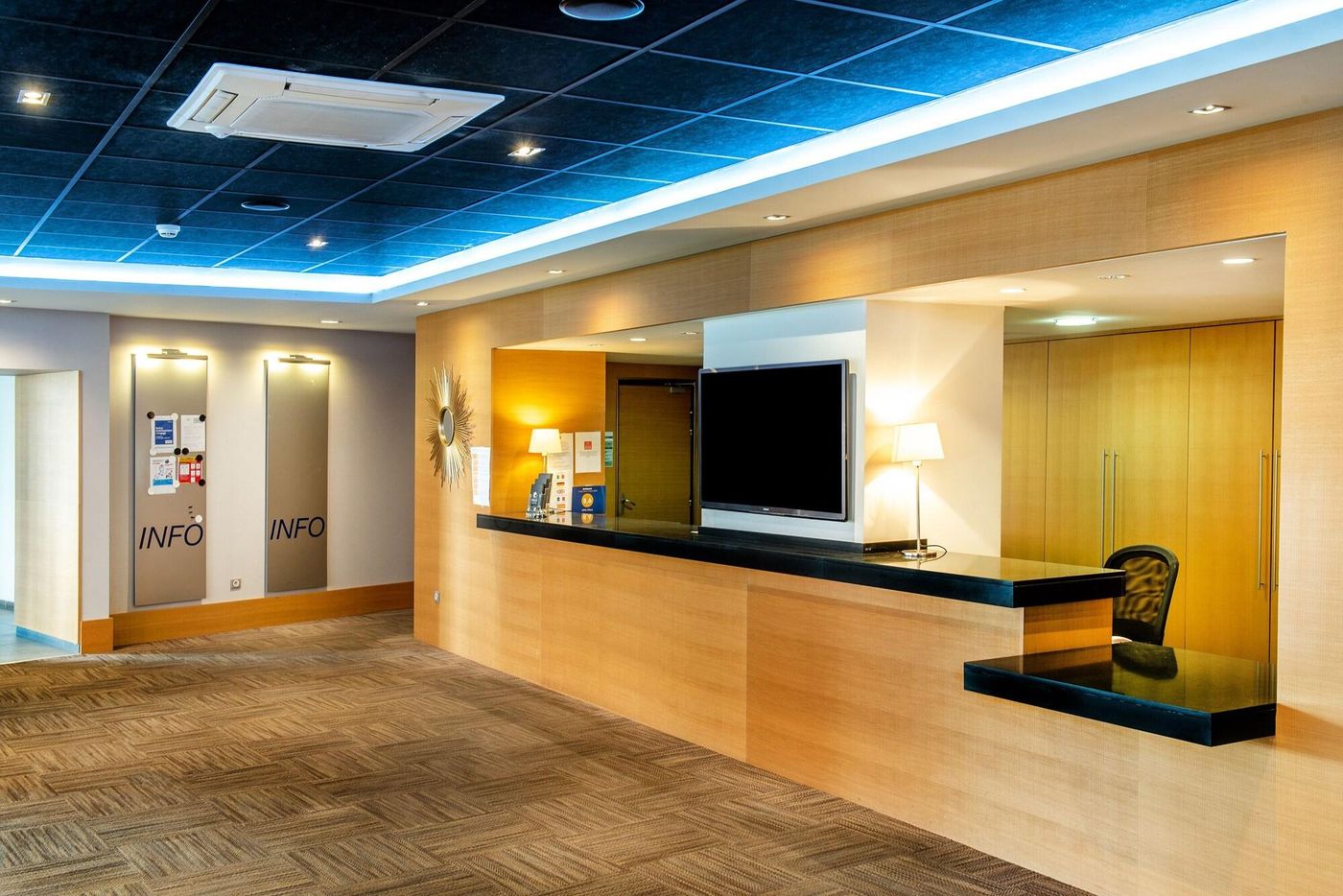 Hotel Stella-France-LOURDES-Lobby-6