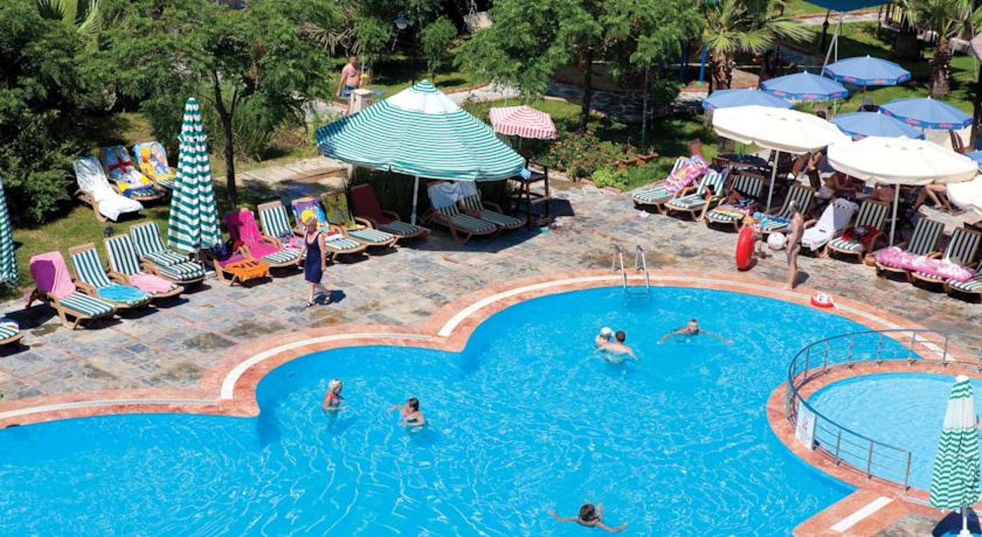 Club Cactus Paradise