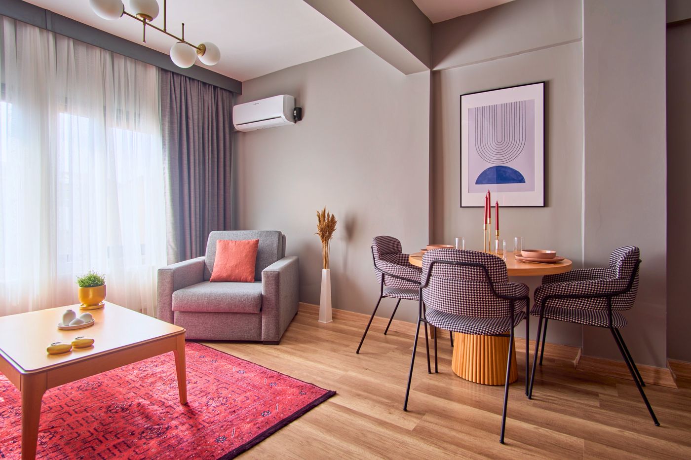 TAKS-INN-Suites-Room-3