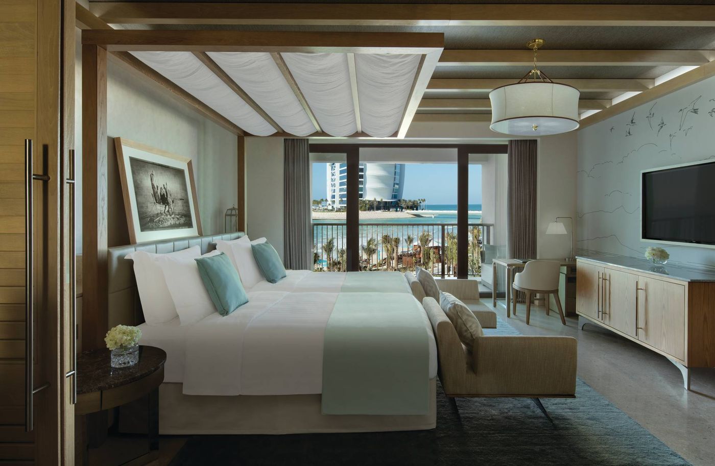 Madinat-Jumeriah---Jumeirah-Al-Naseem-Room-18