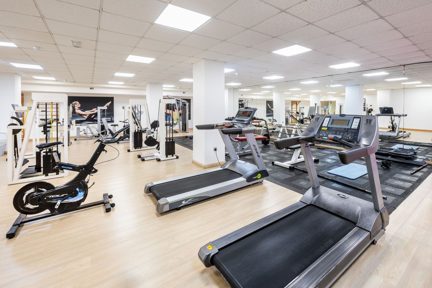 Alexandre-Hotel-Gala-Sports-and-Entertainment-66