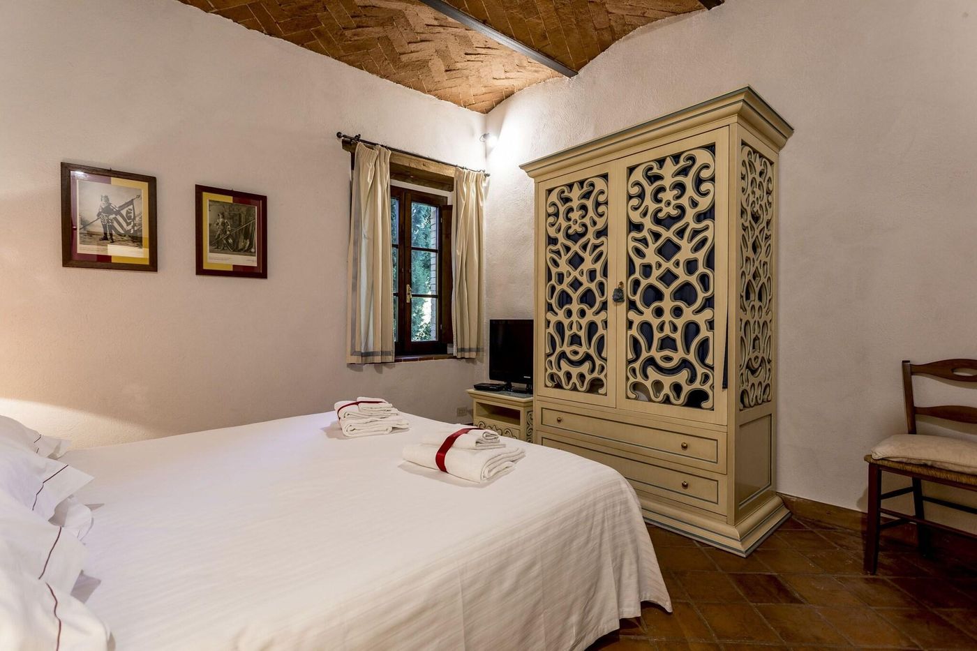 Borgo-Il-Poggiaccio-Room-33
