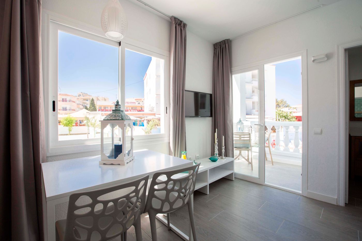 The-Beach-Star-Ibiza-Room-31