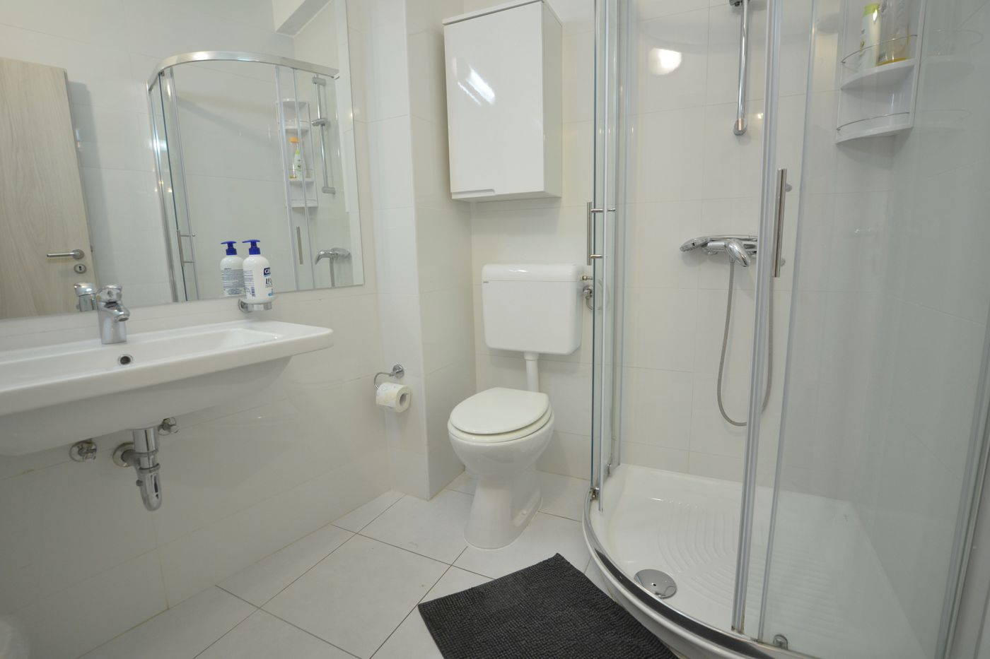 Villa-Avantgarde-BandB-Room-57