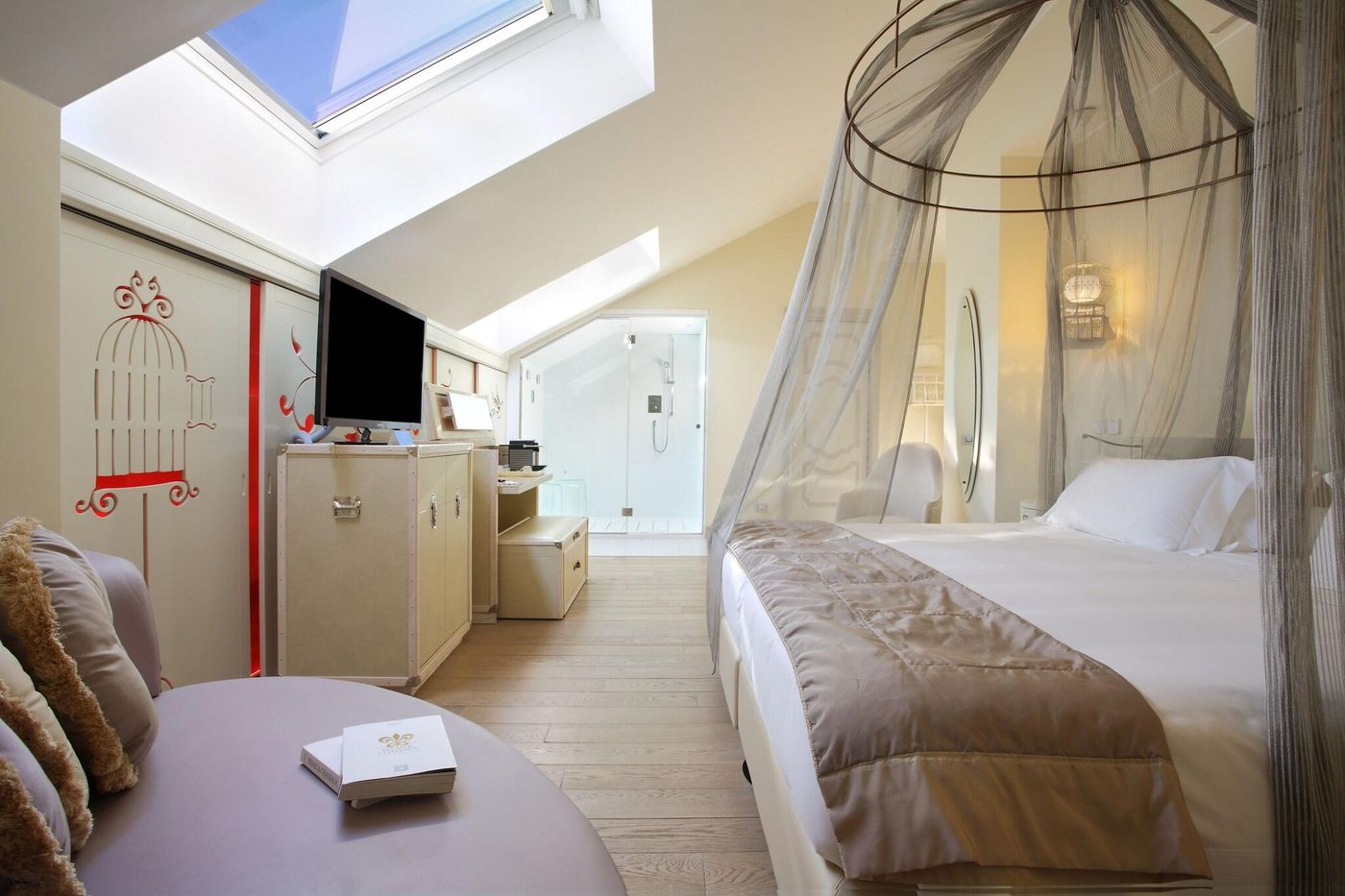 Chateau-Monfort-Room-14