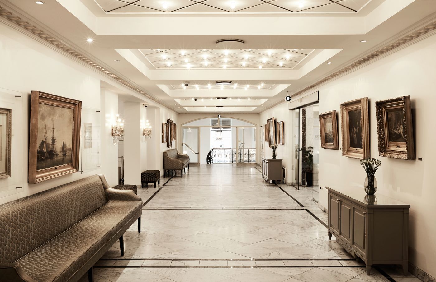 Phoenix - Denmark - Kobenhavn K - Lobby - 9
