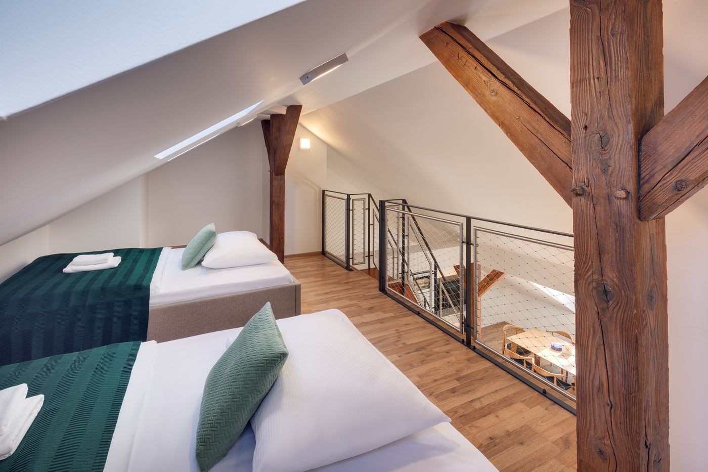 Louren-Apartments-Room-13