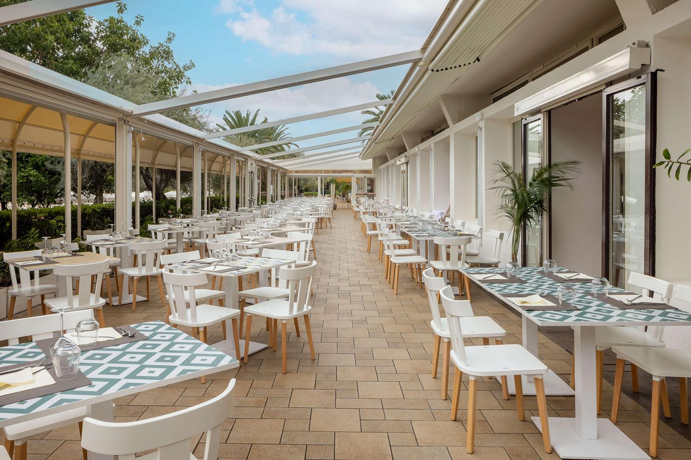 Unahotel-Naxos-Beach-Restaurant-79