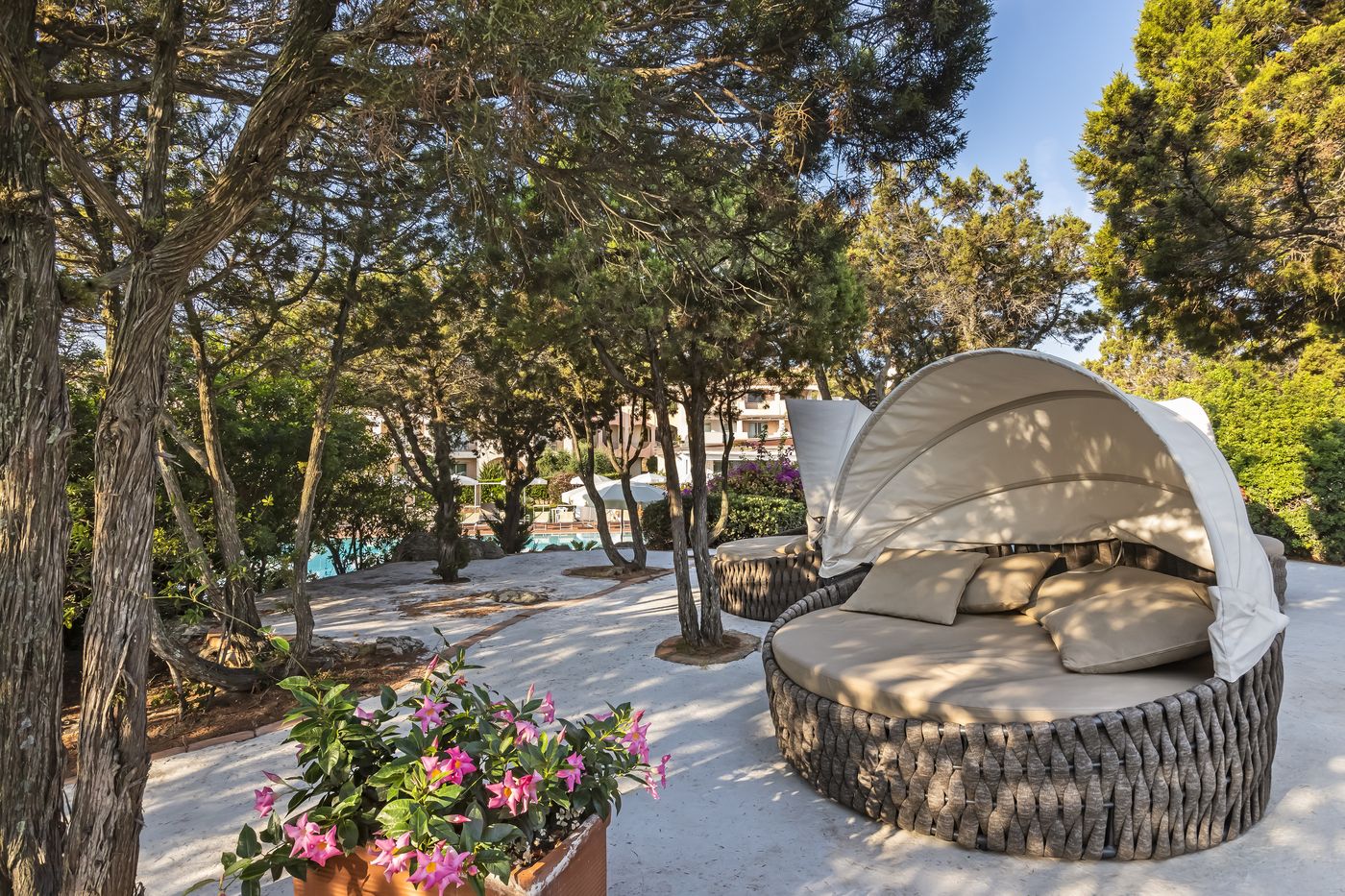 Grand-Hotel-In-Porto-Cervo-Terrace-12