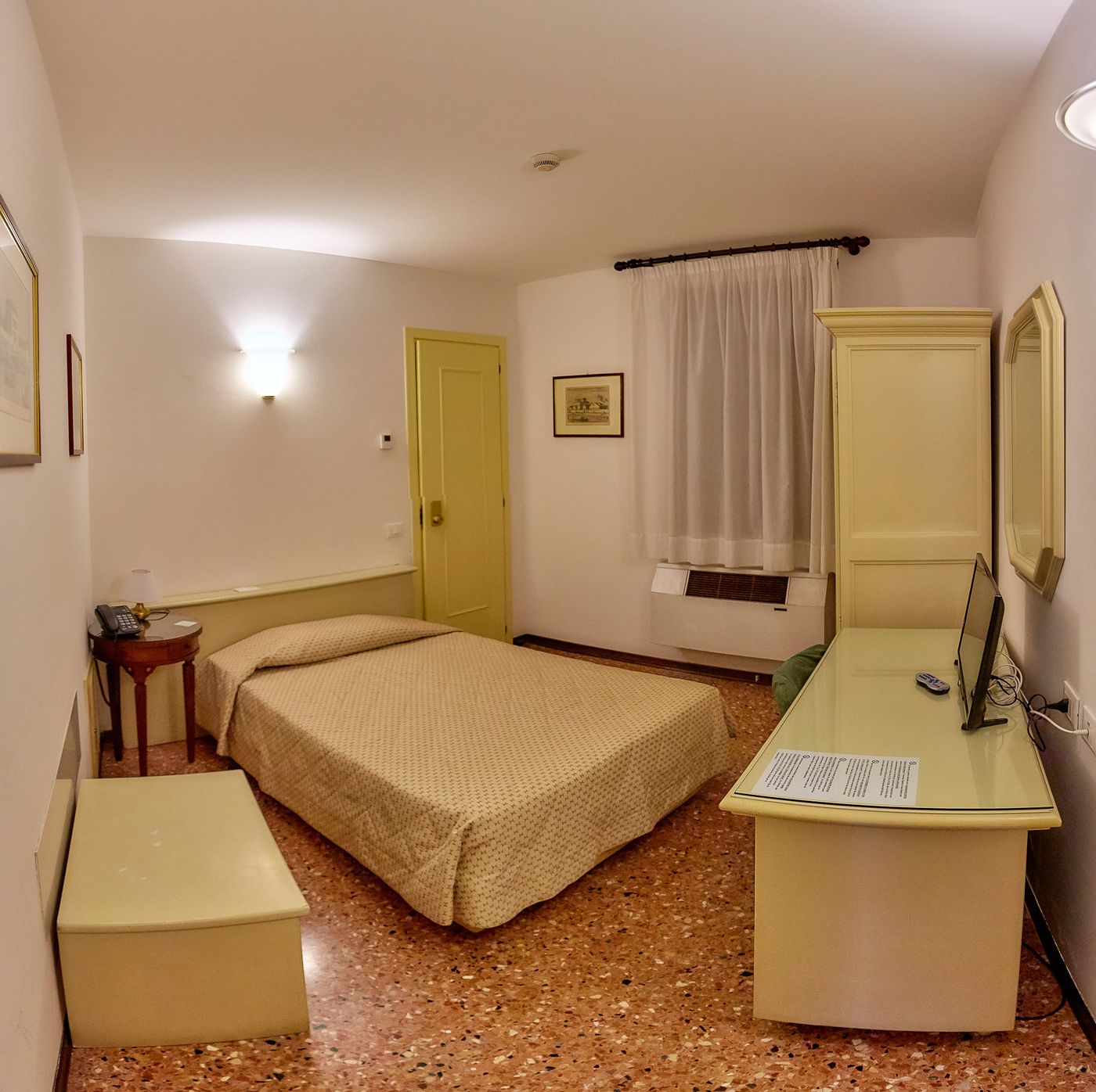 Riviera-dei-Dogi-Room-35