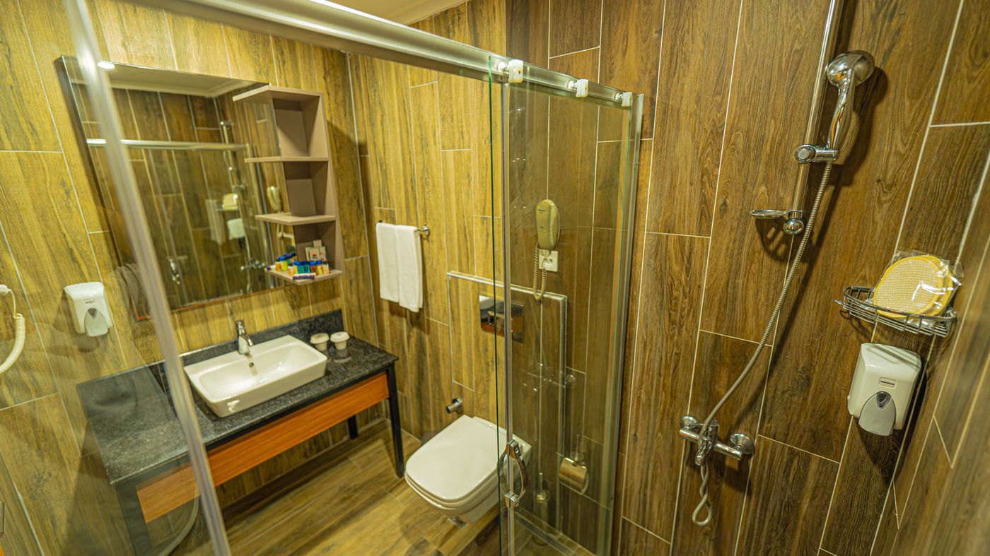 Viking-Garden-Hotel-Room-15