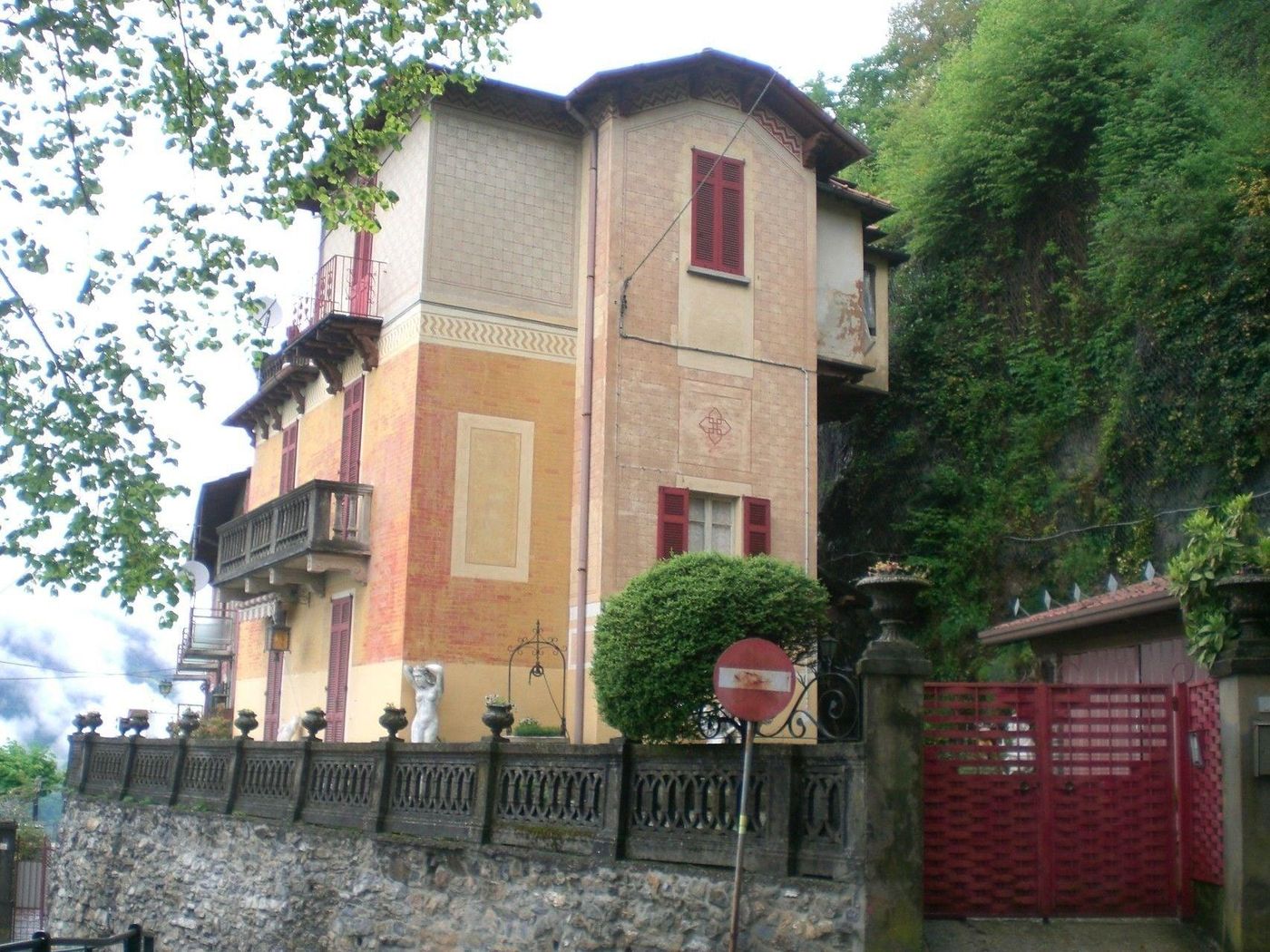 B&B Il Balcone sul Lago-Italy-BRUNATE-General view-3