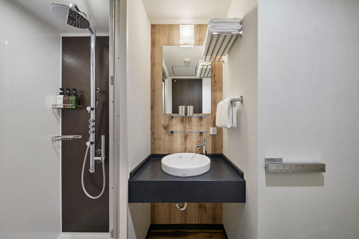 the b asakusa-Japan-Tokyo-Room-7