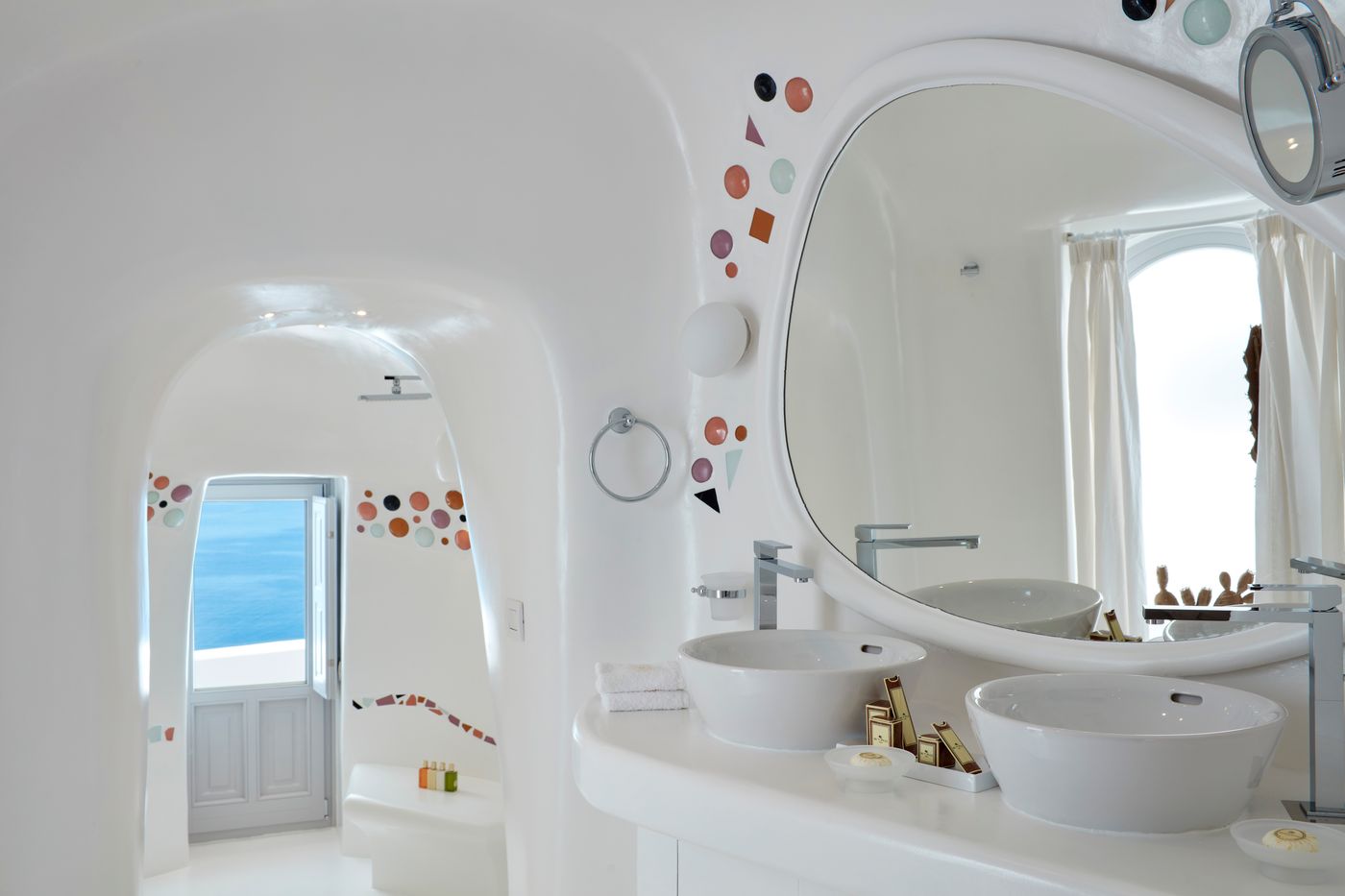 Canaves-Sunday-Room-20