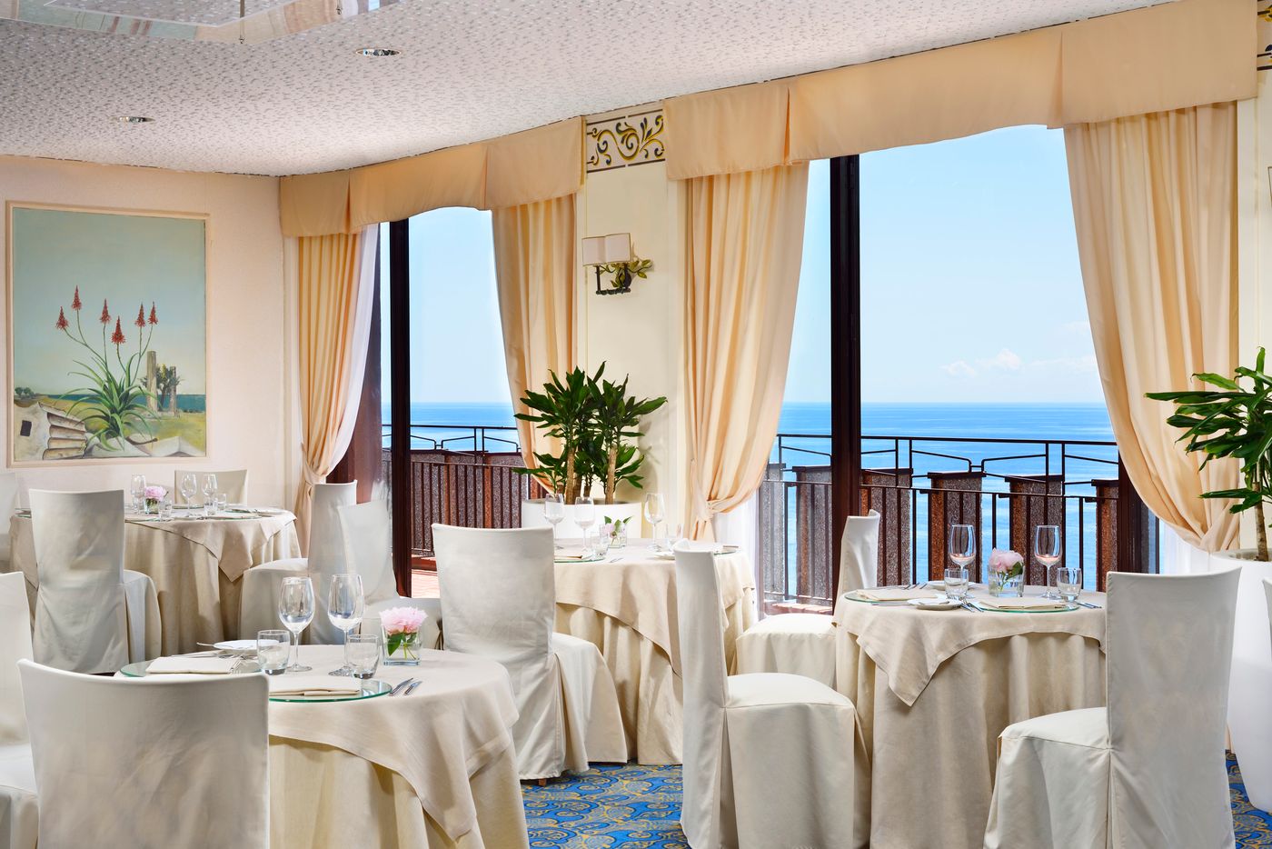 Unahotels-Capotaormina-Restaurant-35