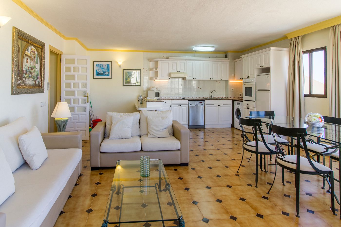 Marina Palace Prestige