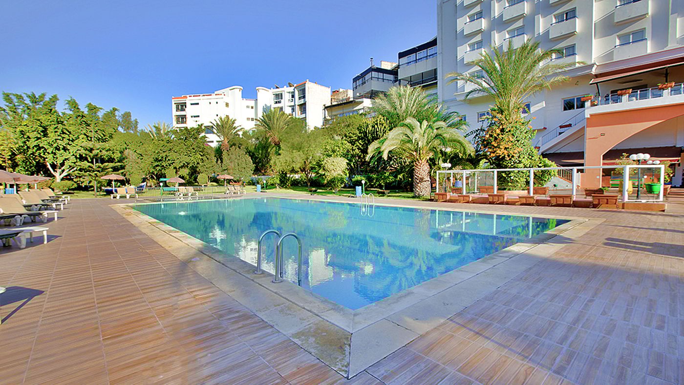 Tildi-Hotel---Spa-Pool-3