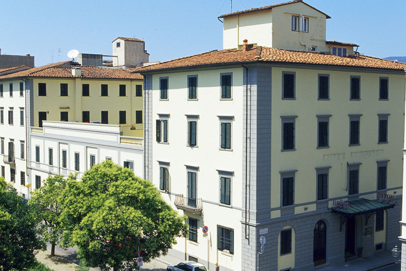 NH-Firenze-Anglo-American-General-view-79