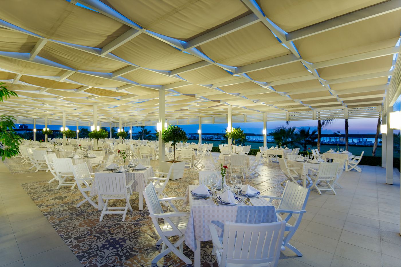 Sunis-Elita-Beach-Resort-Restaurant-18