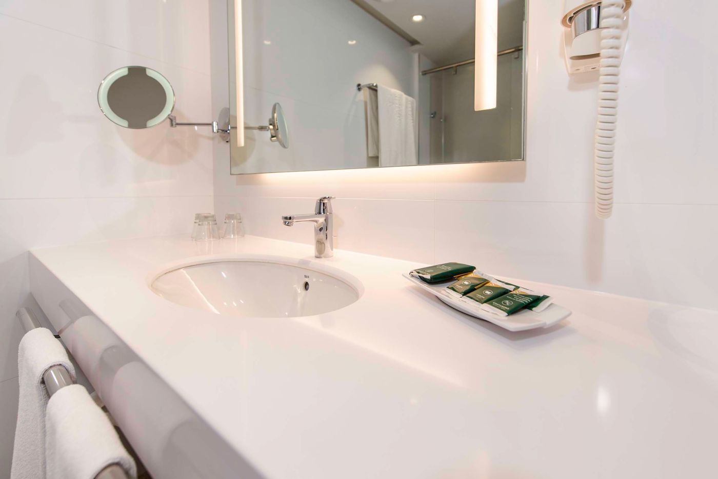 Spring-Hotel-Vulcano-Room-27