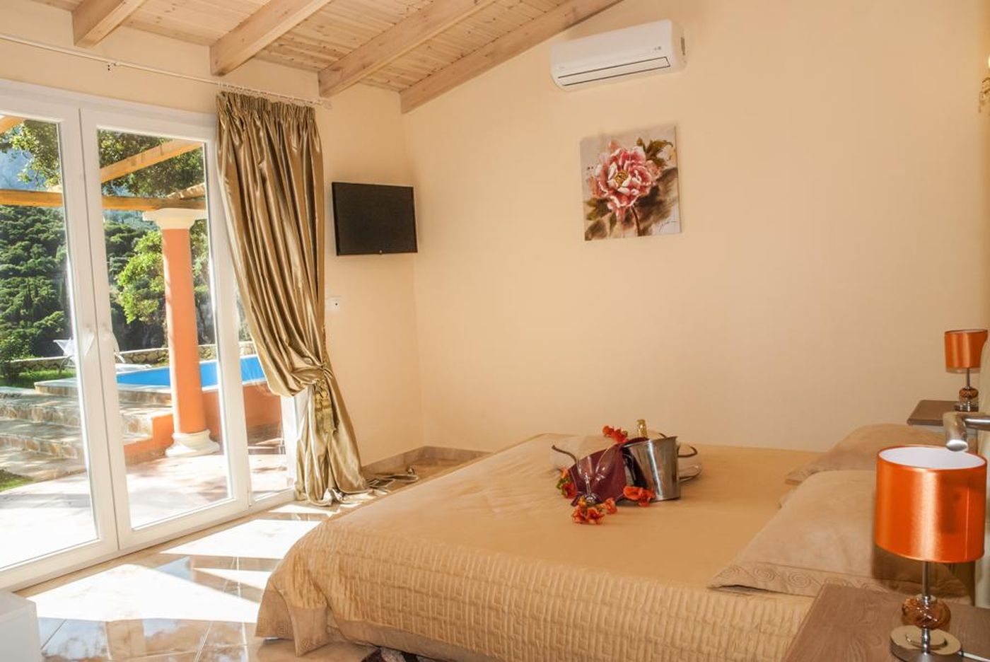 Blue Princess Beach Hotel & Suites