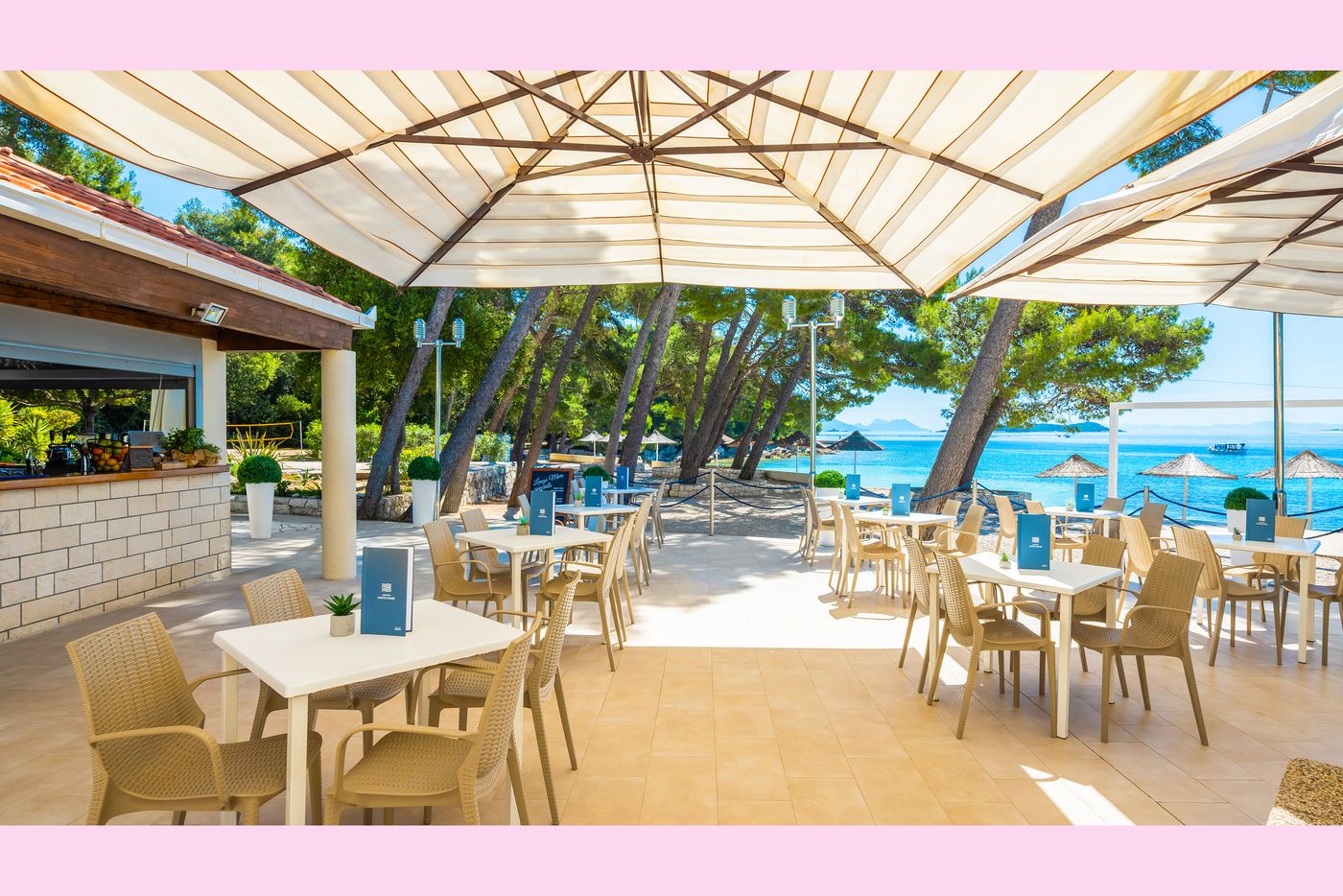 Aminess-Grand-Azur-Hotel-Bar-70