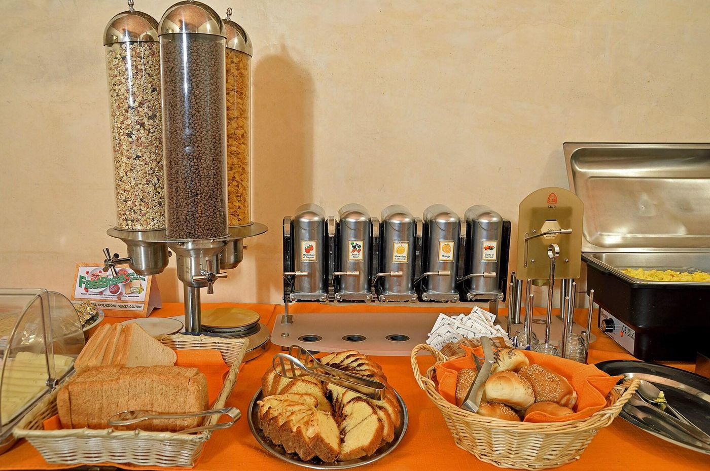 Porta-Faenza-Restaurant-60