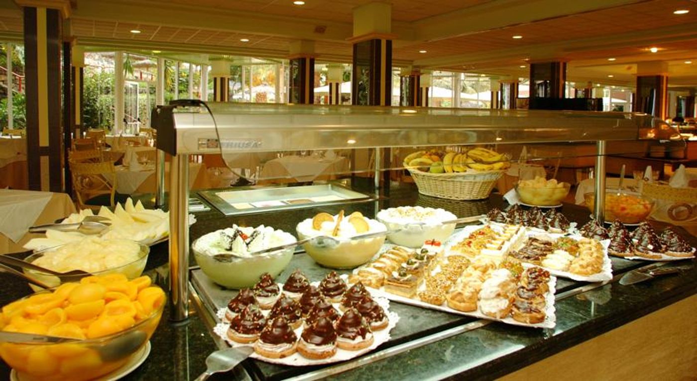 Hotel-Puerto-Palace-Restaurant-43