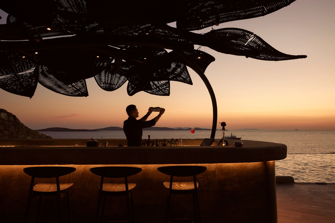 Amazon-Mykonos-Resort---Spa-Bar-19